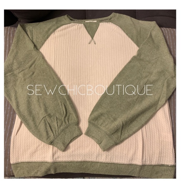 Long Sleeve Kiwi Color Block Thermal - Picture 5 of 8